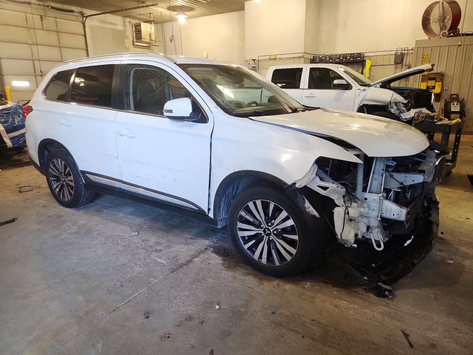 2020 MITSUBISHI OUTLANDER SE 4