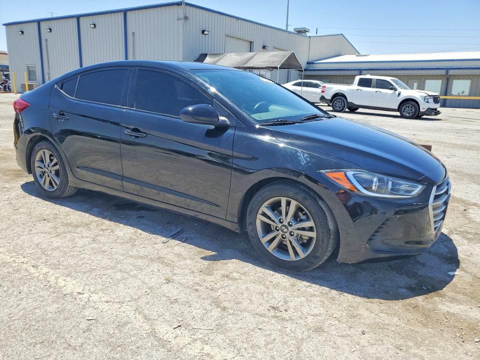 2018 HYUNDAI ELANTRA SEL 4