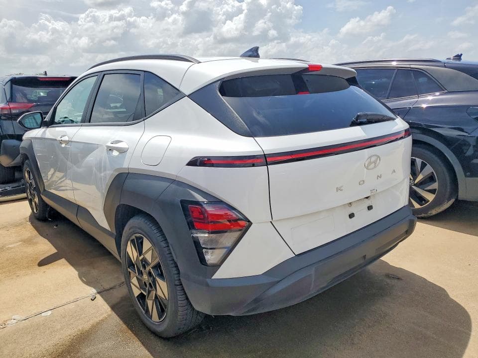 2024 HYUNDAI KONA SEL 2