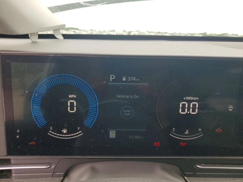 2024 HYUNDAI KONA SEL 9
