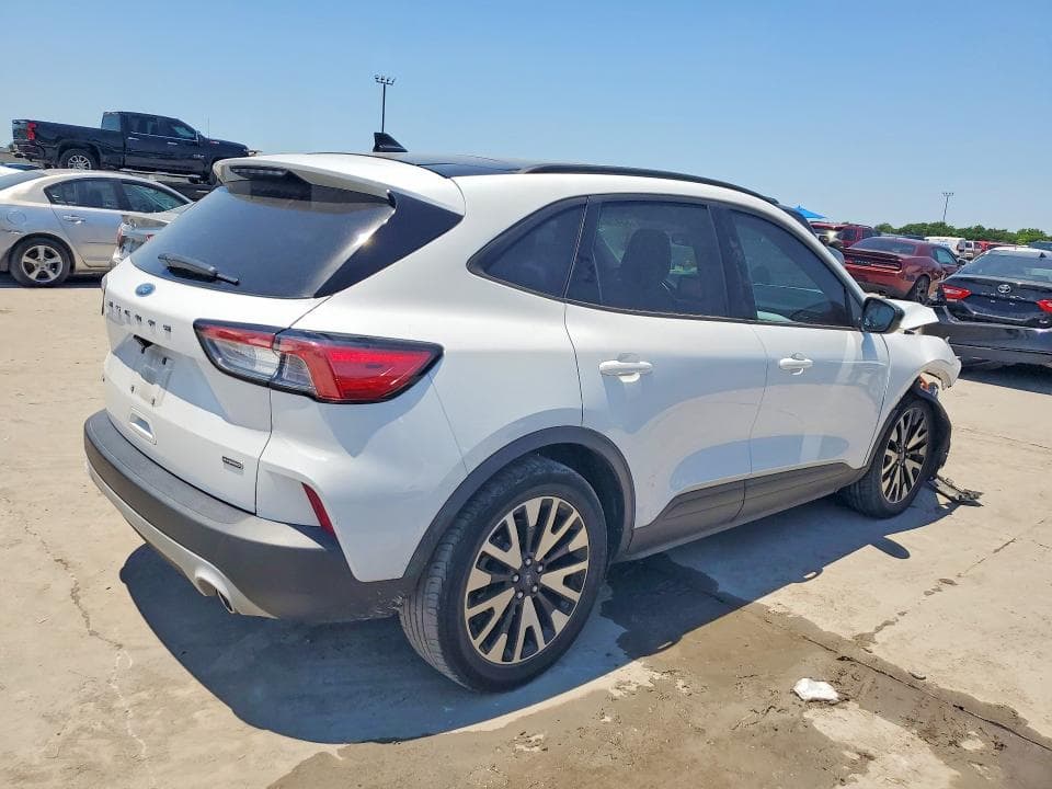 2020 FORD ESCAPE SE SPORT 3