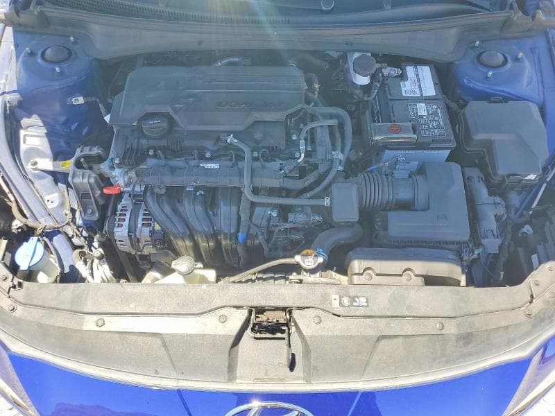 2021 HYUNDAI ELANTRA SE SE 11