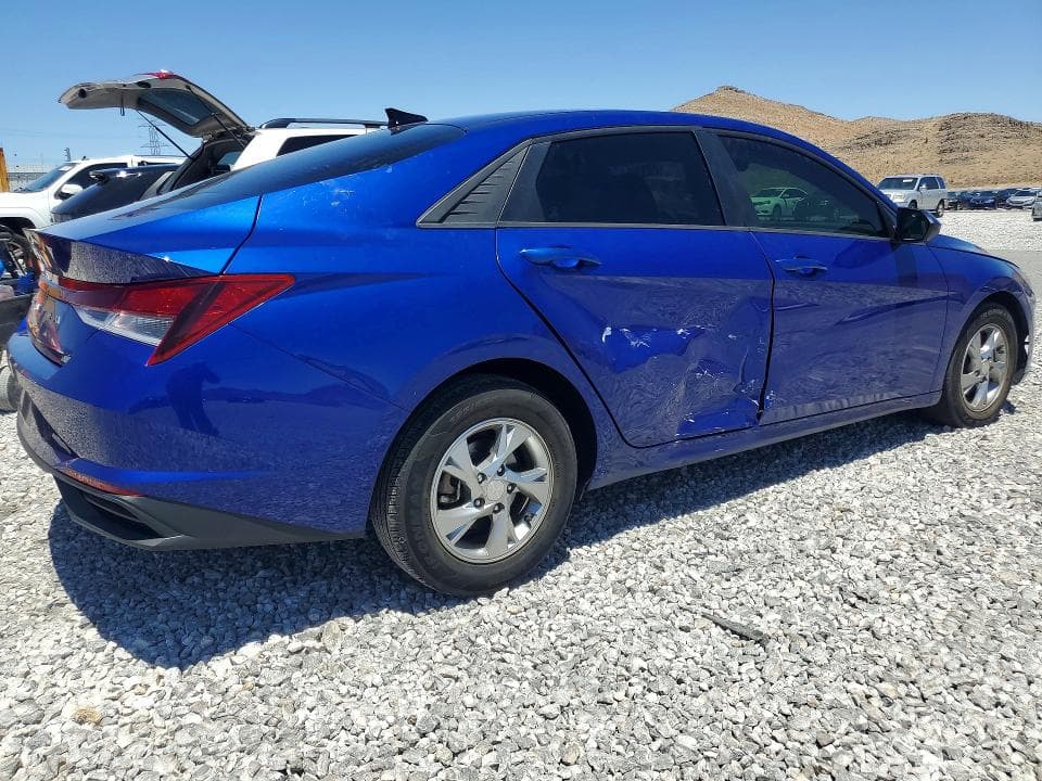 2021 HYUNDAI ELANTRA SE SE 3