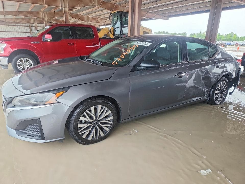 2024 NISSAN ALTIMA 1