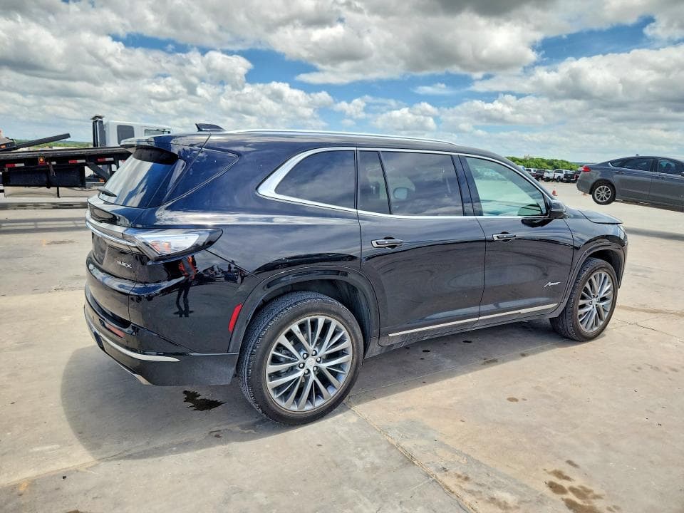 2025 BUICK ENCLAVE AVENIR AVENIR 3