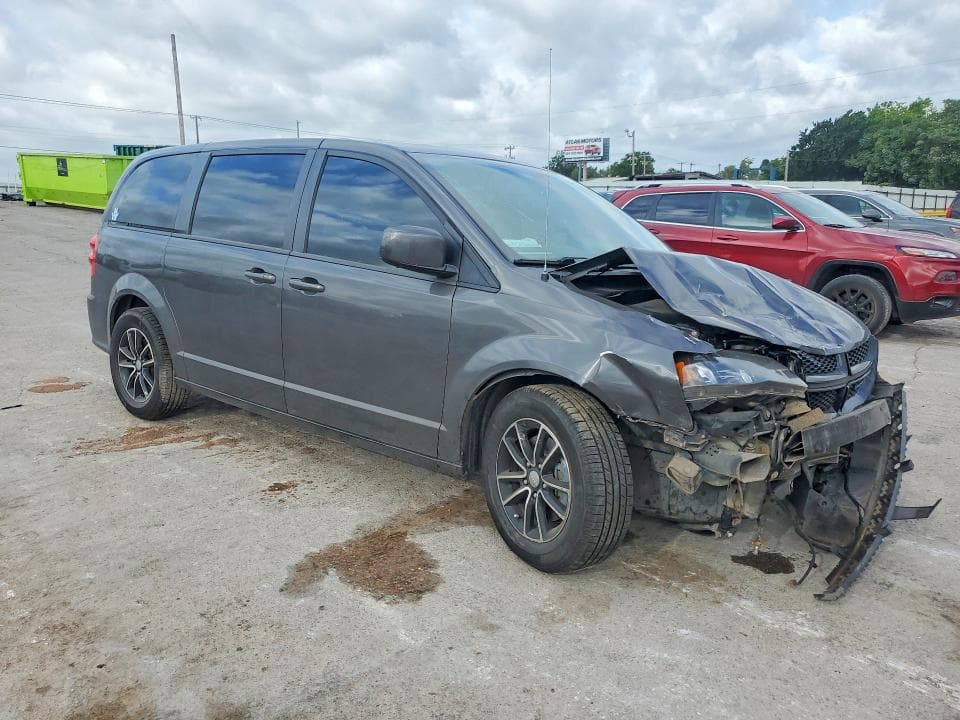 2019 DODGE GRAND CARAVAN SE 4