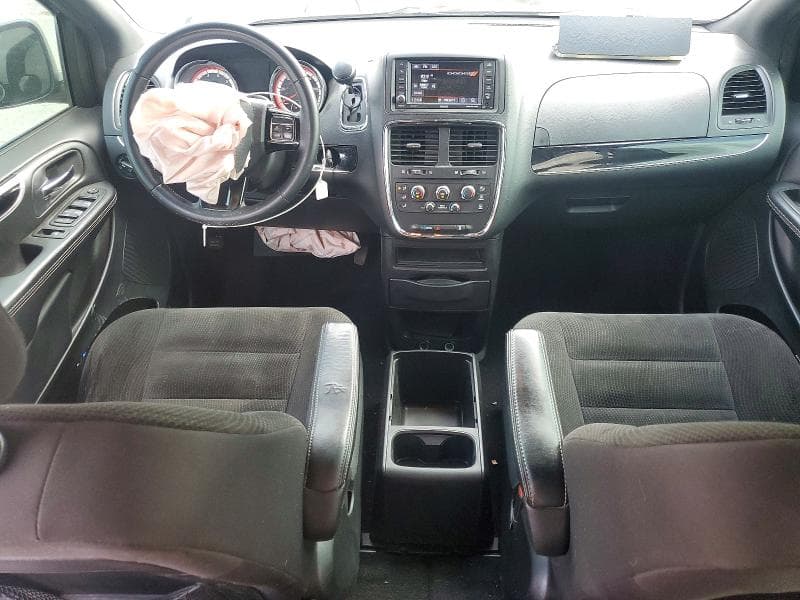 2019 DODGE GRAND CARAVAN SE 8