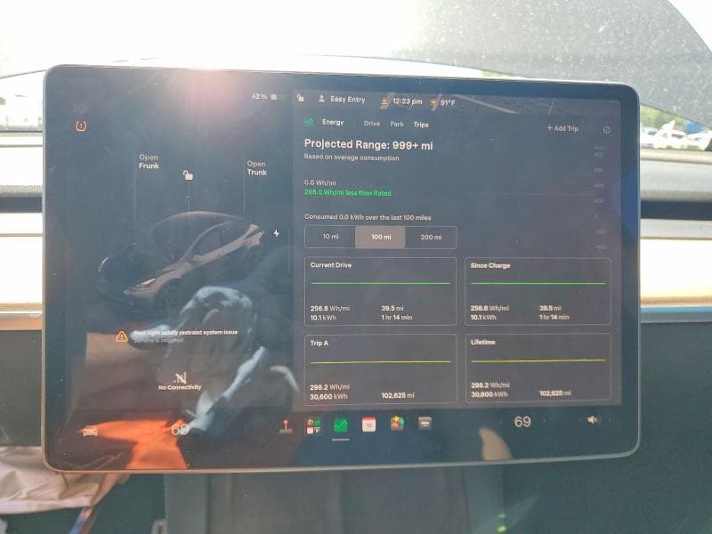 2022 TESLA MODEL Y 9