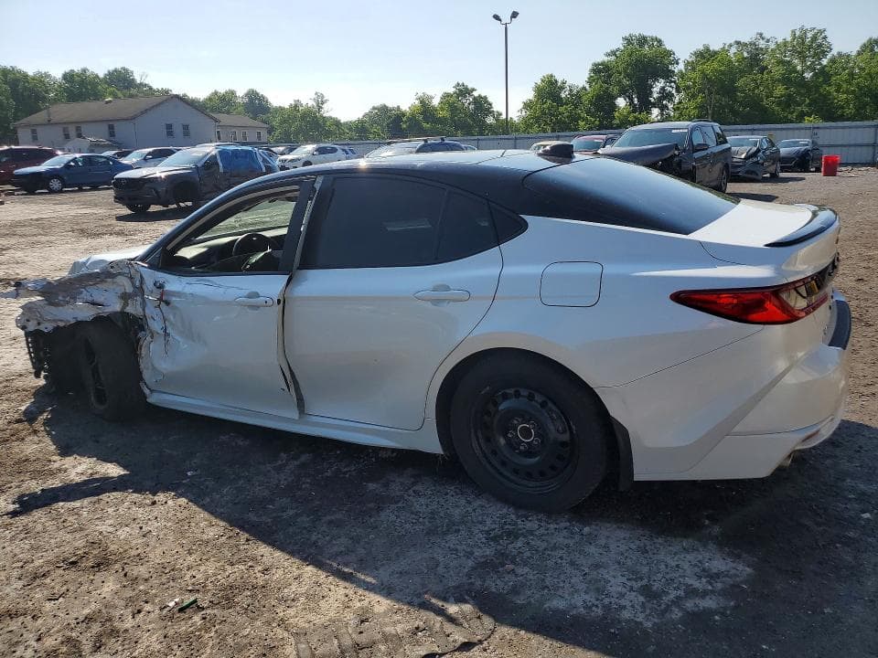 2025 TOYOTA CAMRY XSE 2