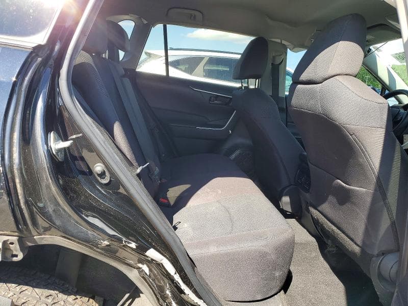 2023 TOYOTA RAV4 LE LE 11