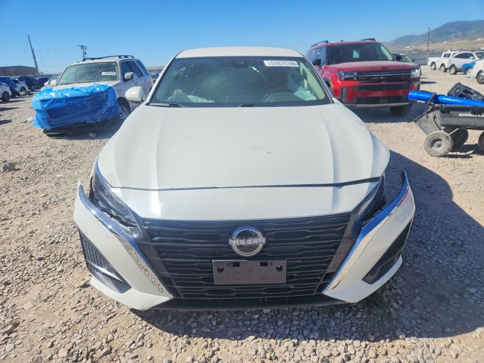 2023 NISSAN ALTIMA SV SV 5