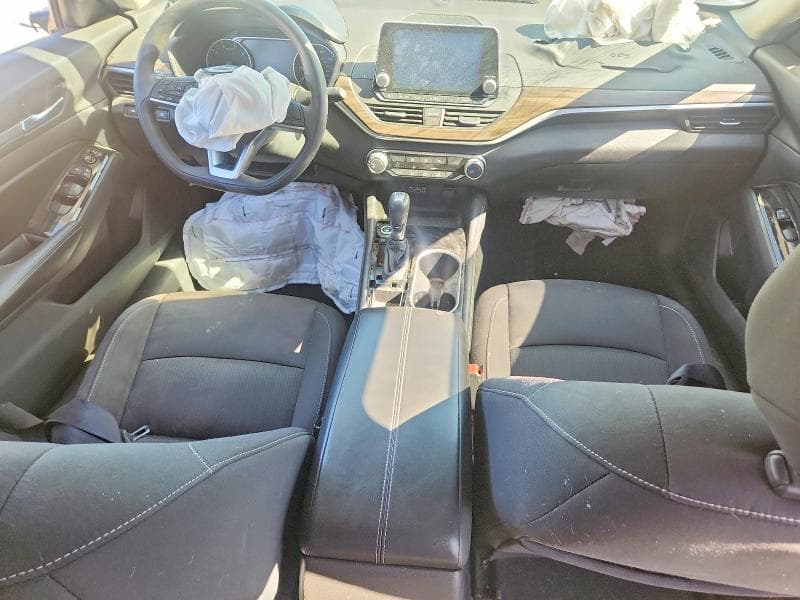 2023 NISSAN ALTIMA SV SV 8
