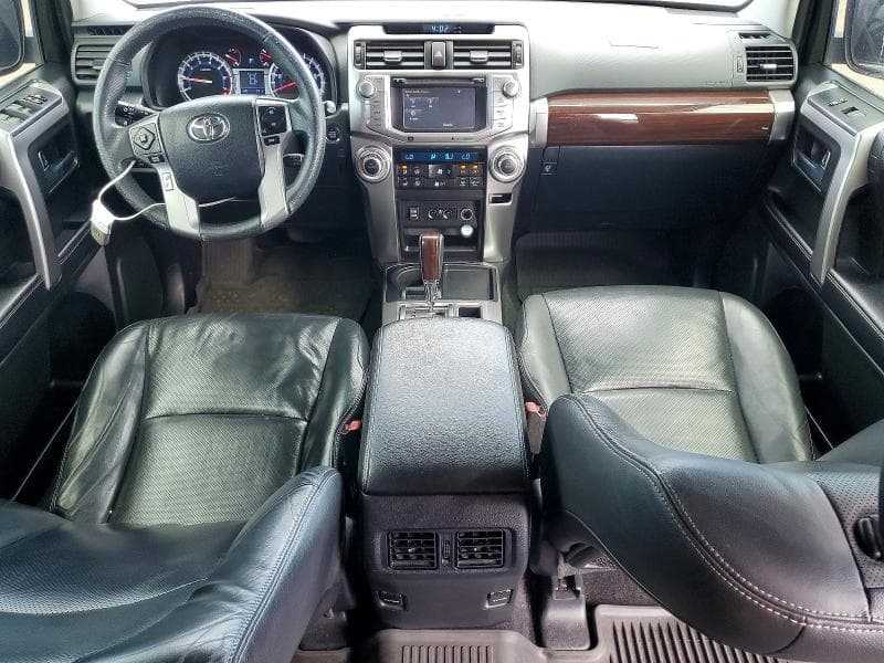 2017 TOYOTA 4RUNNER SR5 8