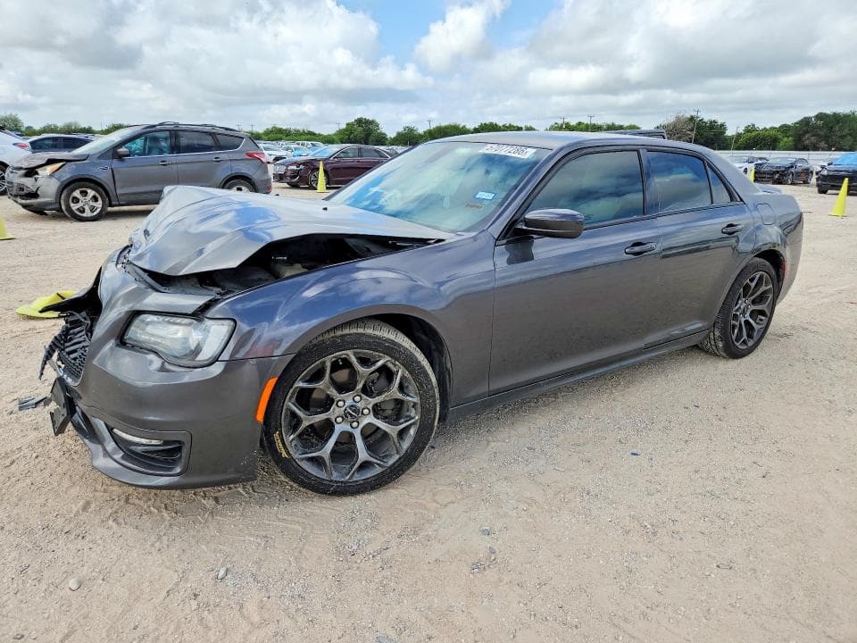 2018 CHRYSLER 300 S 1
