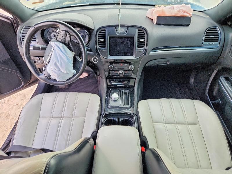 2018 CHRYSLER 300 S 8