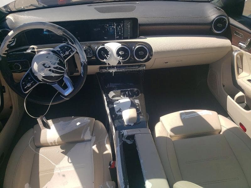 2020 MERCEDES-BENZ CLA 250 4MATIC 8