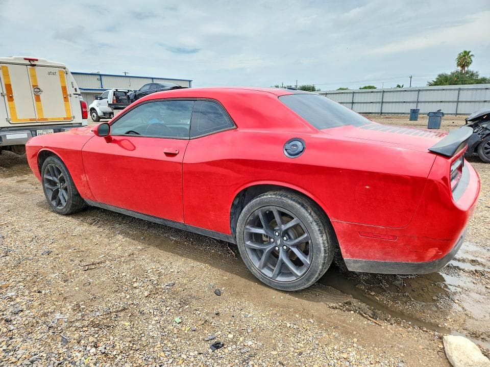 2021 DODGE CHALLENGER SXT 2