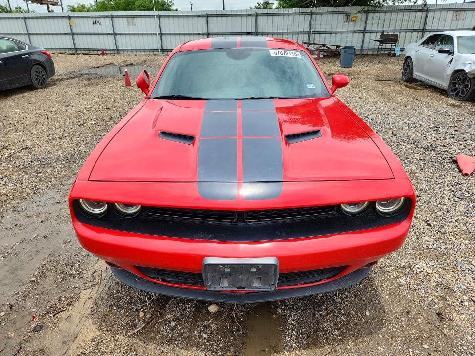 2021 DODGE CHALLENGER SXT 5