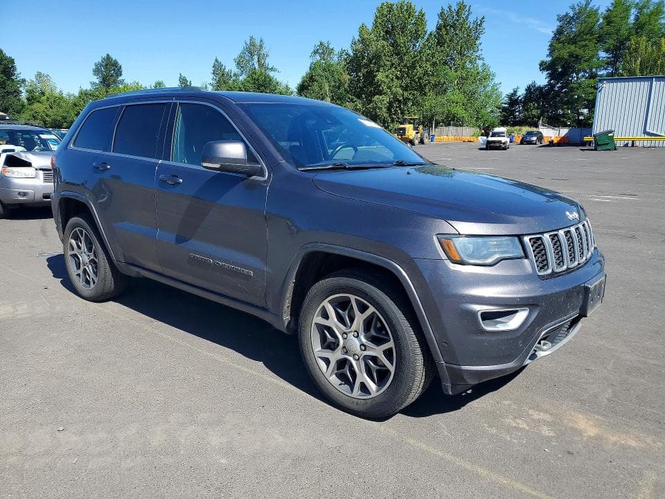 2018 JEEP GRAND CHEROKEE LIMITED 4