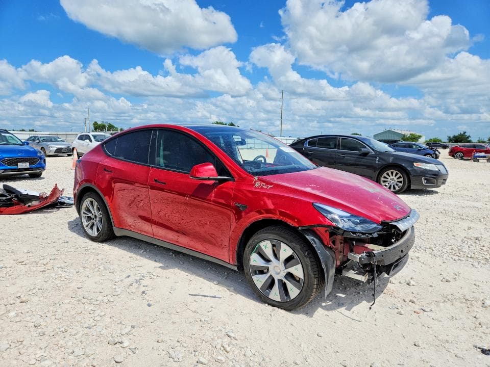 2022 TESLA MODEL Y 4