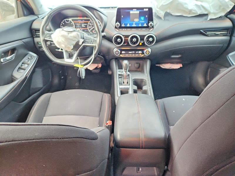 2023 NISSAN SENTRA SR 8