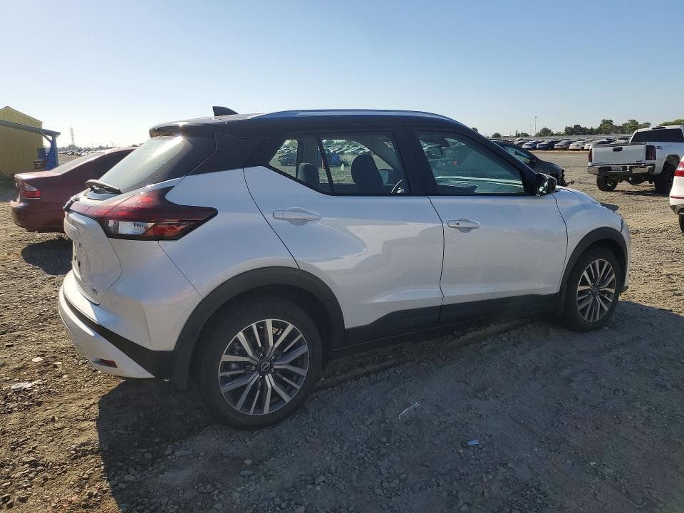 2024 NISSAN KICKS SV 3