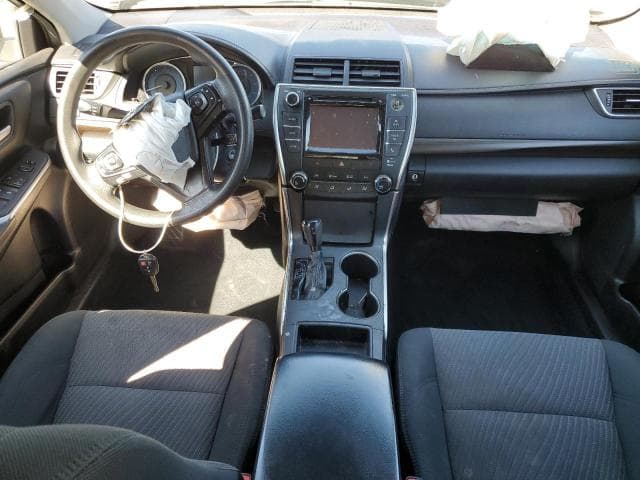 2017 TOYOTA CAMRY LE LE 8
