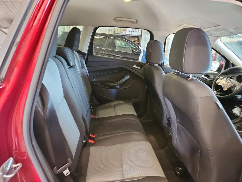2017 FORD ESCAPE SE SE 11