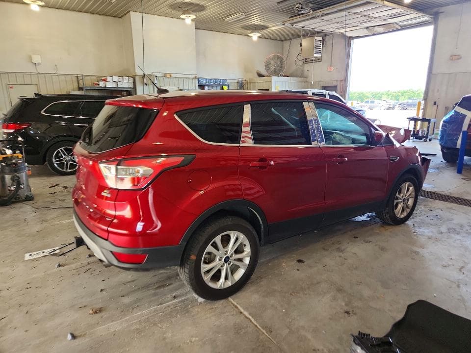 2017 FORD ESCAPE SE SE 3