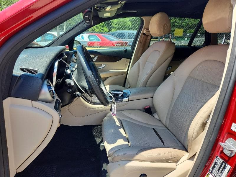 2018 MERCEDES-BENZ GLC 300 4MATIC 7
