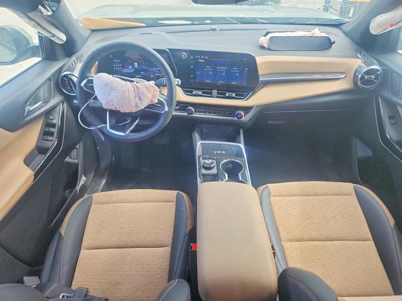 2025 CHEVROLET EQUINOX ACTIV 8