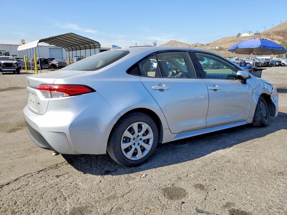 2023 TOYOTA COROLLA LE 3