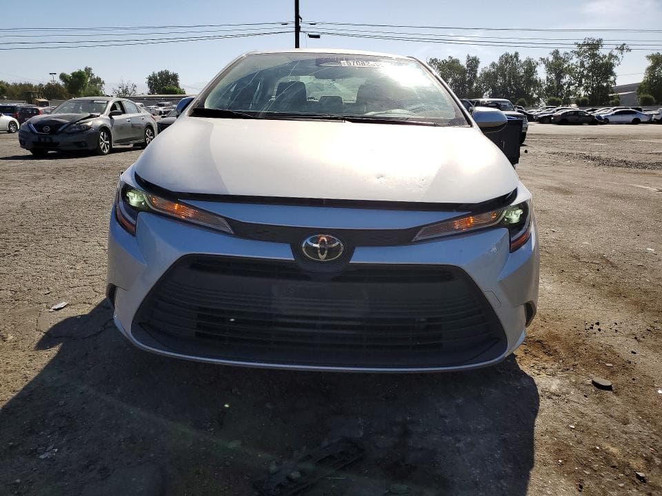 2023 TOYOTA COROLLA LE 5