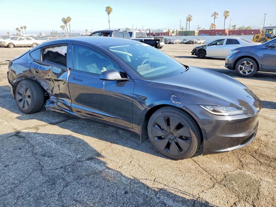 2026 TESLA MODEL 3 4