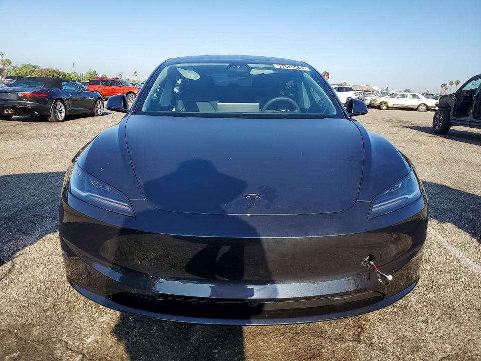 2026 TESLA MODEL 3 5
