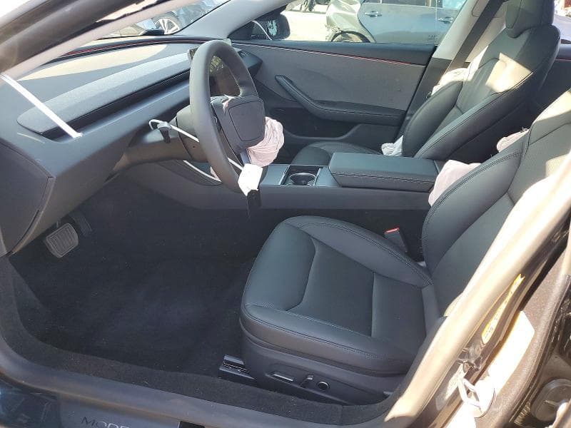 2026 TESLA MODEL 3 7