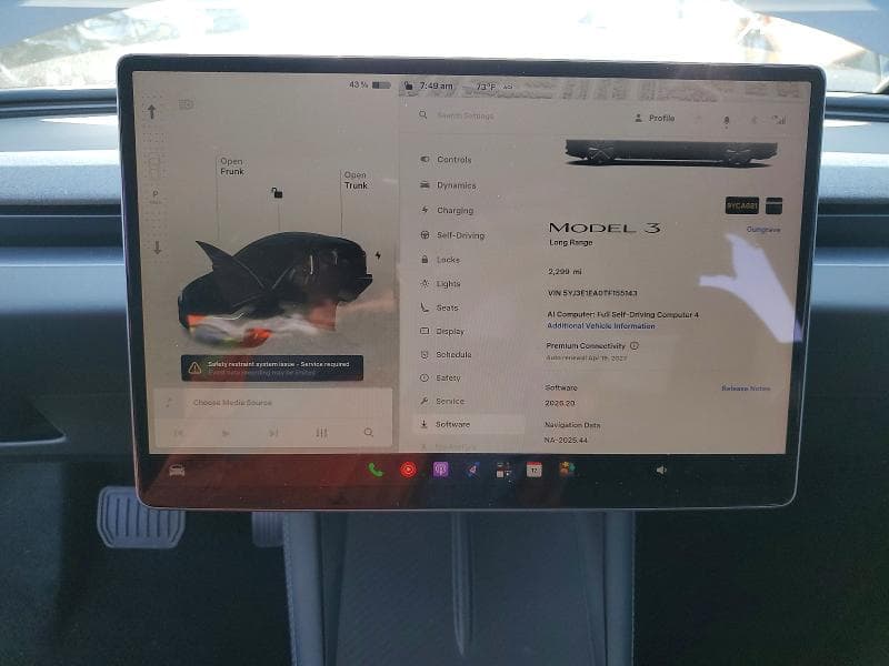 2026 TESLA MODEL 3 9