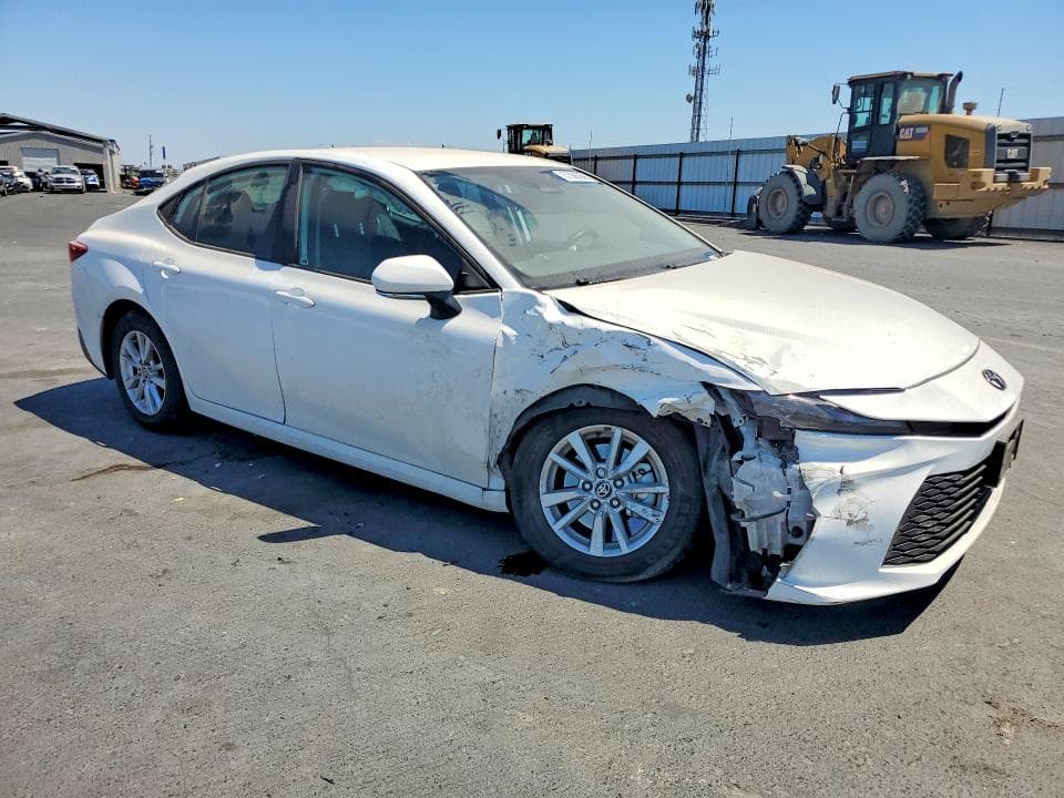 2025 TOYOTA CAMRY LE 4