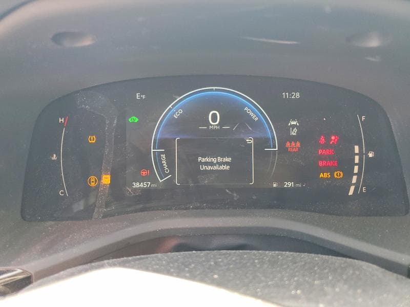 2025 TOYOTA CAMRY LE 9