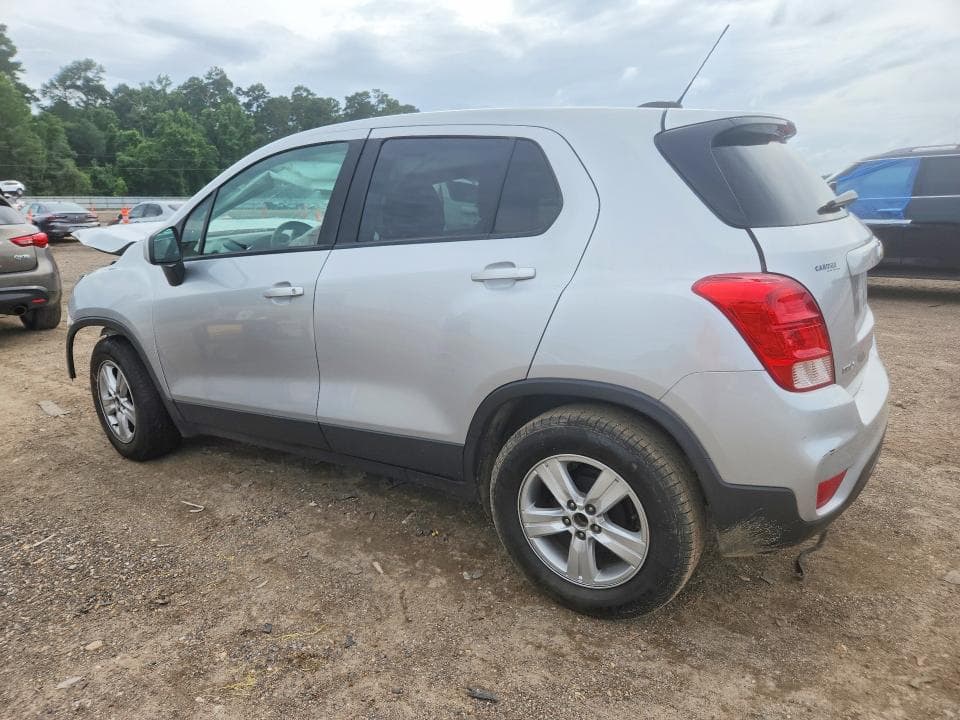 2021 CHEVROLET TRAX LS 2