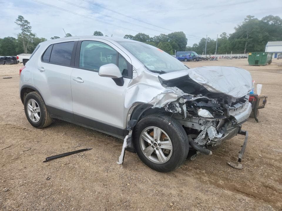 2021 CHEVROLET TRAX LS 4