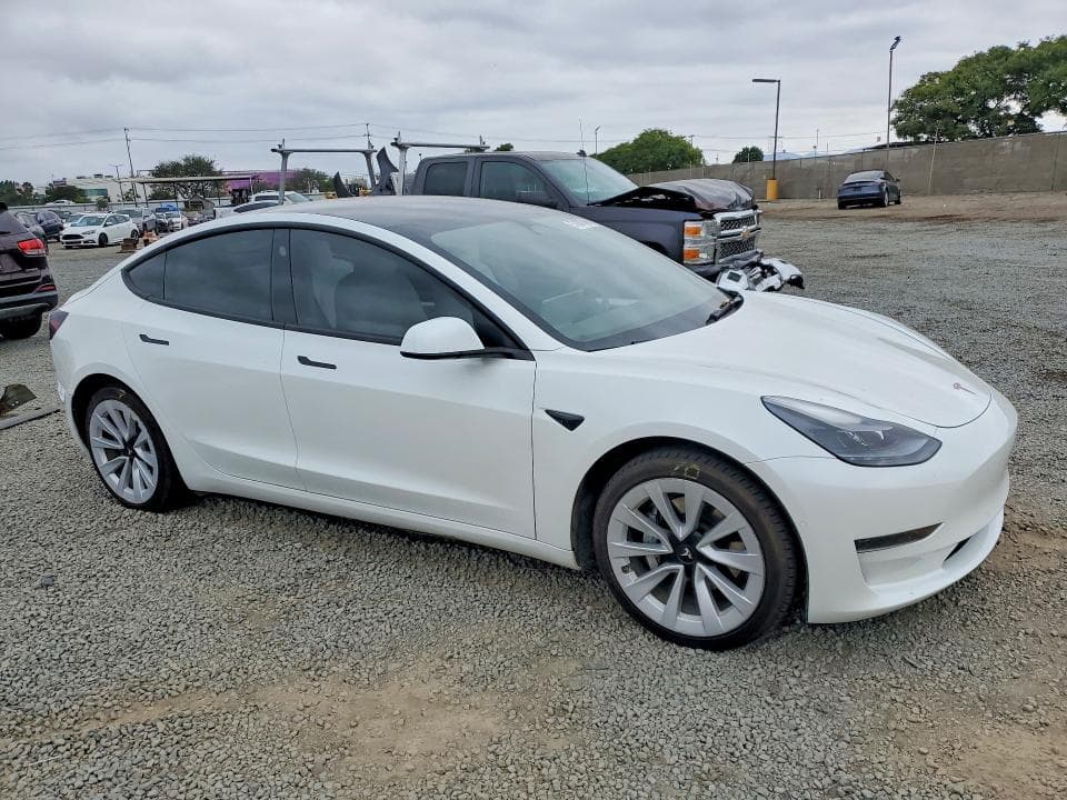 2022 TESLA MODEL 3 4