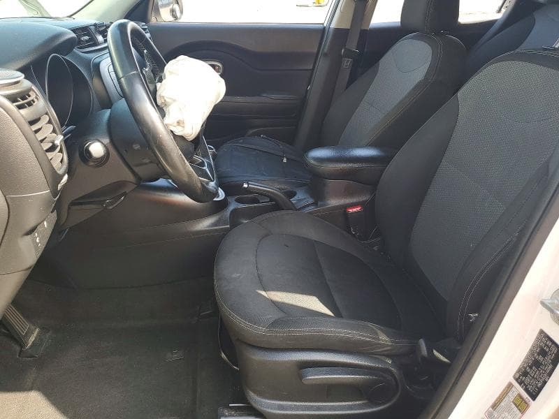 2017 KIA SOUL + 7