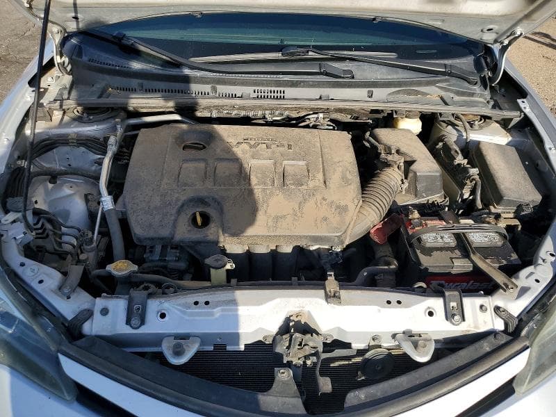 2017 TOYOTA COROLLA SE SE 11