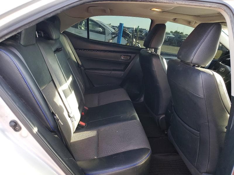 2017 TOYOTA COROLLA SE SE 10