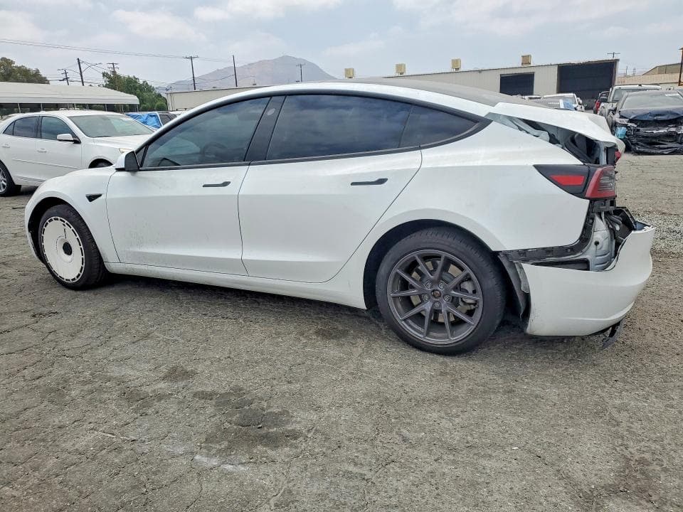 2023 TESLA MODEL 3 2