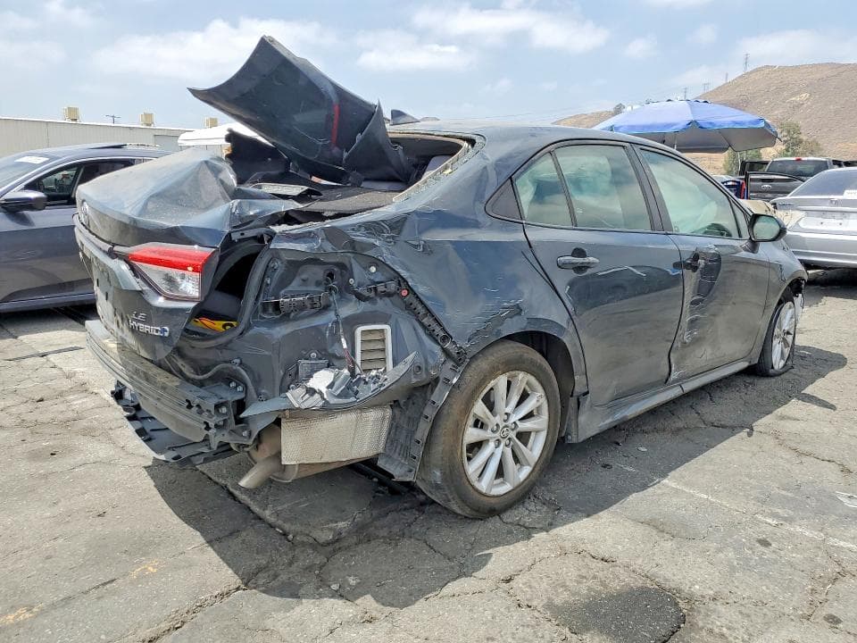 2024 TOYOTA COROLLA HYBRID LE 3
