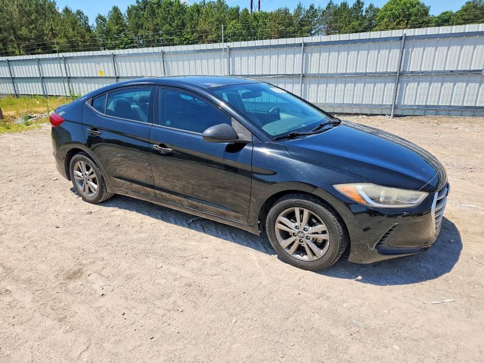 2017 HYUNDAI ELANTRA SE SE 5