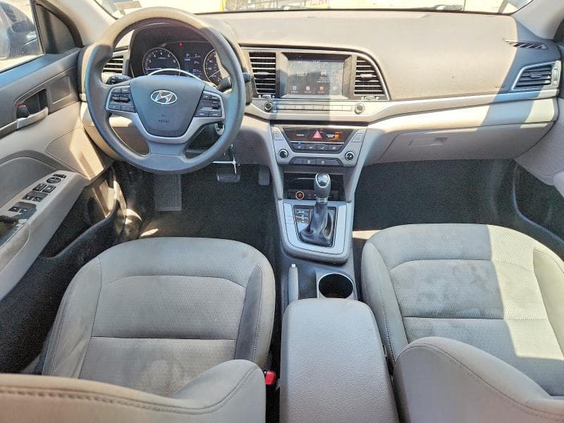 2017 HYUNDAI ELANTRA SE SE 9
