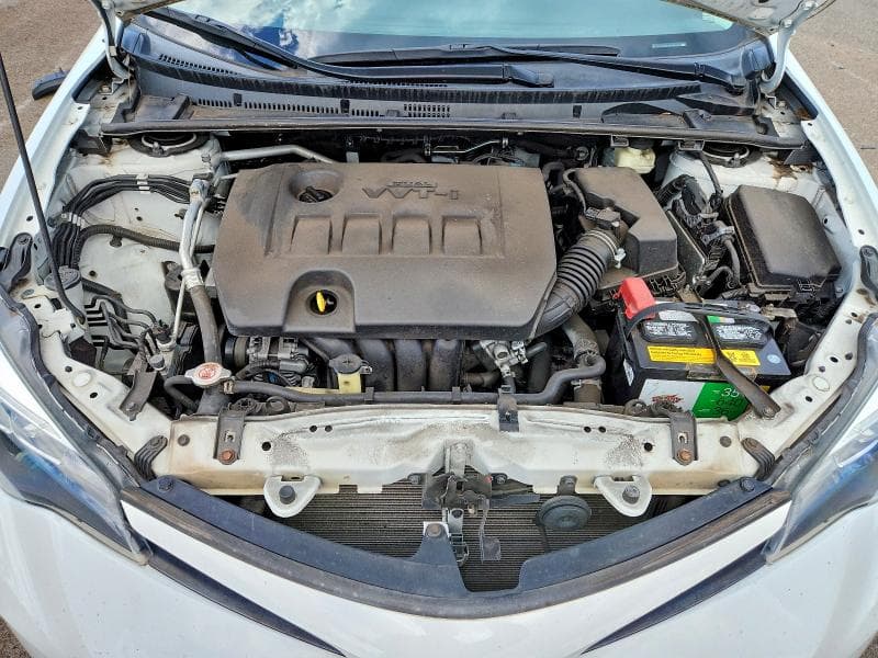 2019 TOYOTA COROLLA L L 11